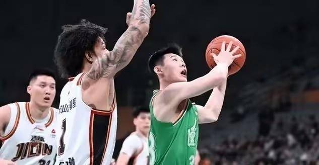 亚特兰大今夜状态回暖，志在CBA常规赛名次提升，压力陡增，数据趋势出现新变化(CBA常规赛战报)